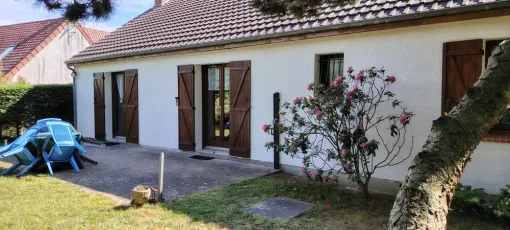 Rénovation d'une façade de maison ancienne à Saint-Étienne-au-Mont, Boulogne-sur-Mer, MGT Peinture