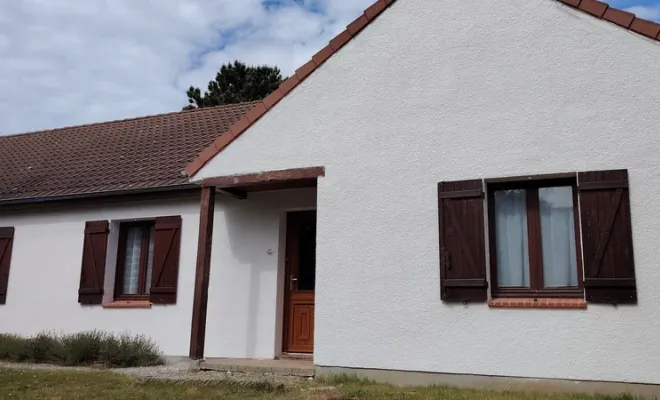 Rénovation d'une façade de maison ancienne à Saint-Étienne-au-Mont, Boulogne-sur-Mer, MGT Peinture