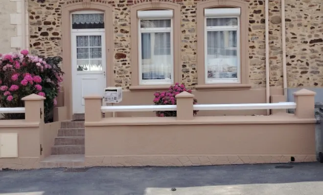 Rénovation d'une façade à Saint-Étienne-au-Mont, Boulogne-sur-Mer, MGT Peinture